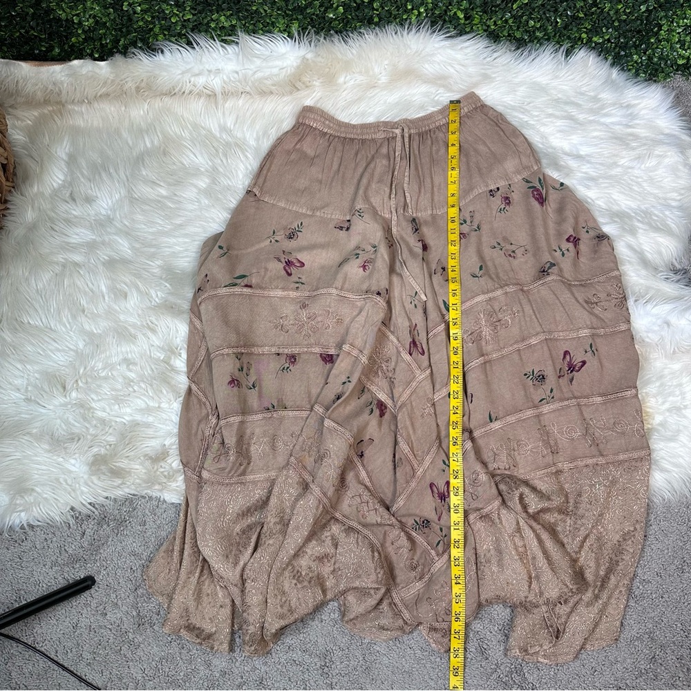 Nwt Embroidered Beige floral panel‎ Maxi Skirt - Picture 11 of 11